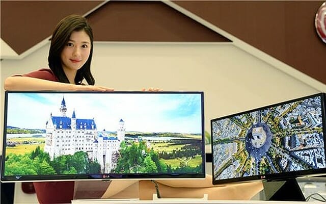 LG 31MU95 4K Monitor mit 21:9 Widescreen Display