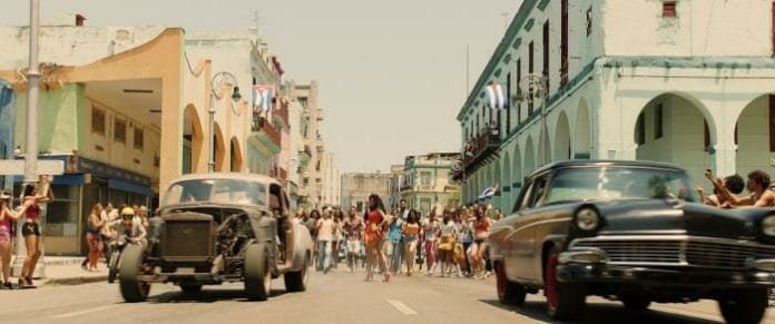 Das Produktionsteam von Fast and Furious 8 hat es als erste US-Produktion überhaupt geschafft eine Dreherlaubnis für Kuba zu bekommen