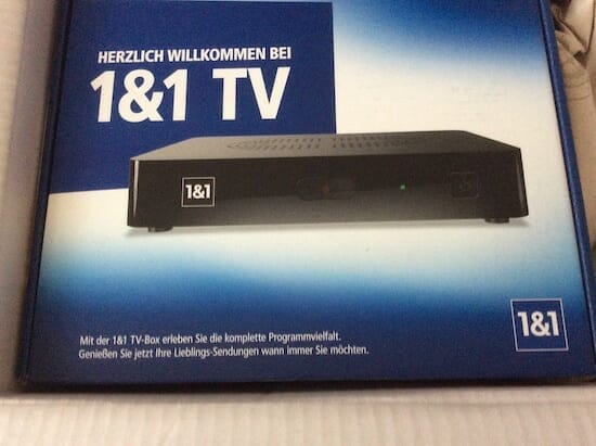 So sieht die Verpackung der neuen 1&1 TV-Box aus. Bildquelle: https://www.teltarif.de/