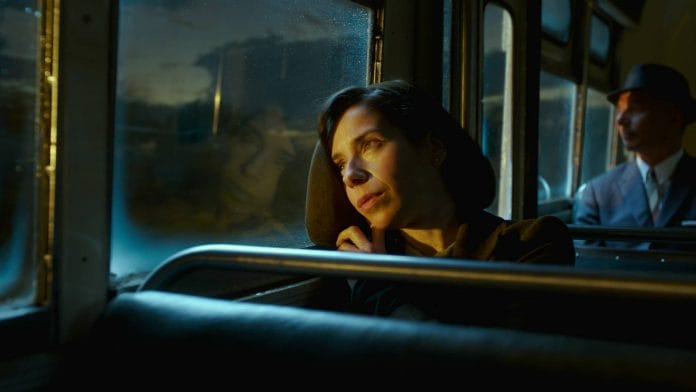 Großartiges Schauspiel von Sally Hawkins. Sie spielt die Stumme "Eliza Esposito"