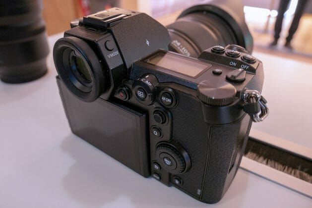DC-S1R Kamera Rückseite