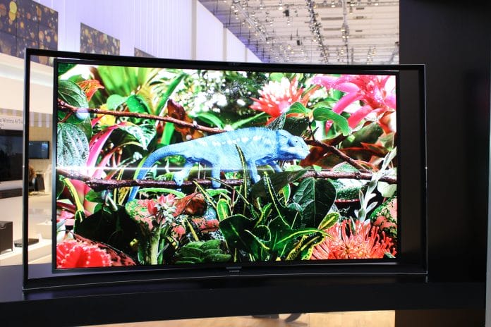 Der Samsung S9C (Full-HD) war der einzige OLED Fernseher der es in den Handel geschafft hat