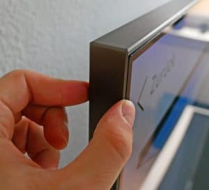Rahmen Tiefe Q90R Hintergrundbeleuchtung