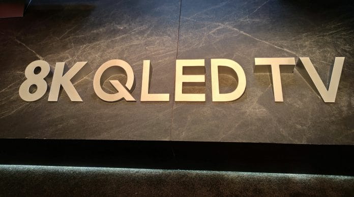 TCL bietet QLED mit 8K an