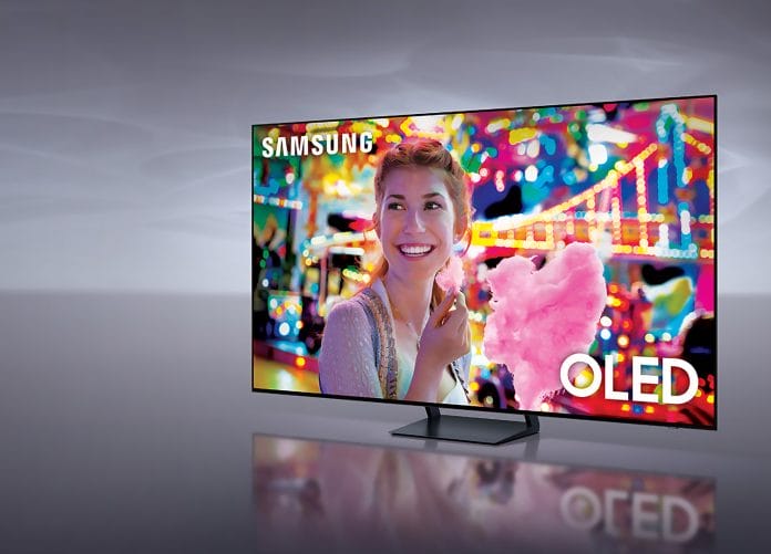 Samsung kündigt seinen ersten 83 Zoll OLED TV mit WOLED-Display an.