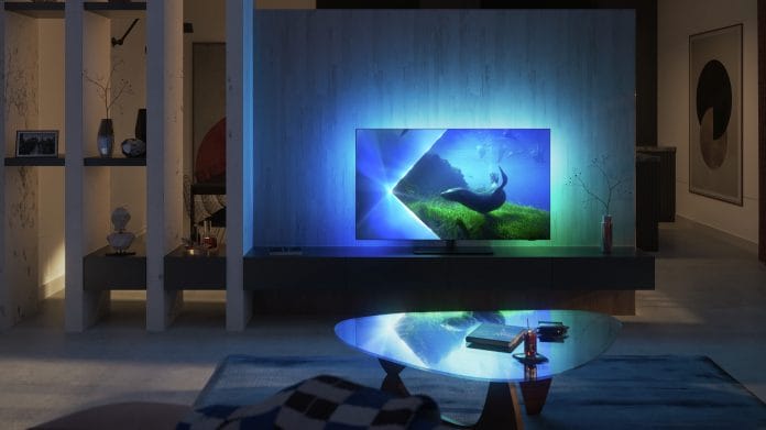Philips streicht an neuen Smart-TVs die Synchronisation von Ambilight und Hue.