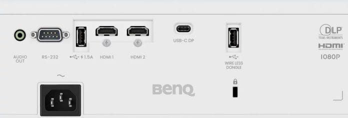 Der BenQ LH650 hat alle wichtigen Anschlüsse auf der Rückseite, inkl. HDMI 2.0, USB-C sowie ein USB-Anschluss für einen optionalen WiFi-Dongle